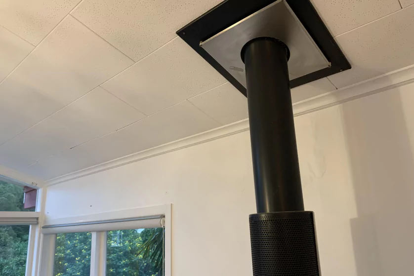 the signs you require roof chimney repair