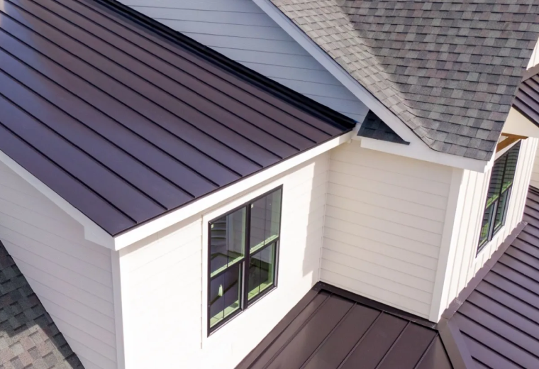 Comparing Metal vs Shingle Roofs: Costs, Durability, and Benefits