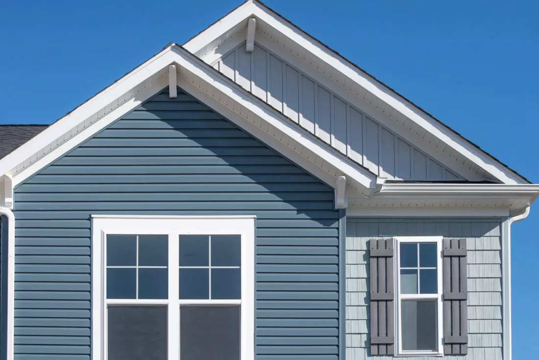 Vinyl siding that looks like stone