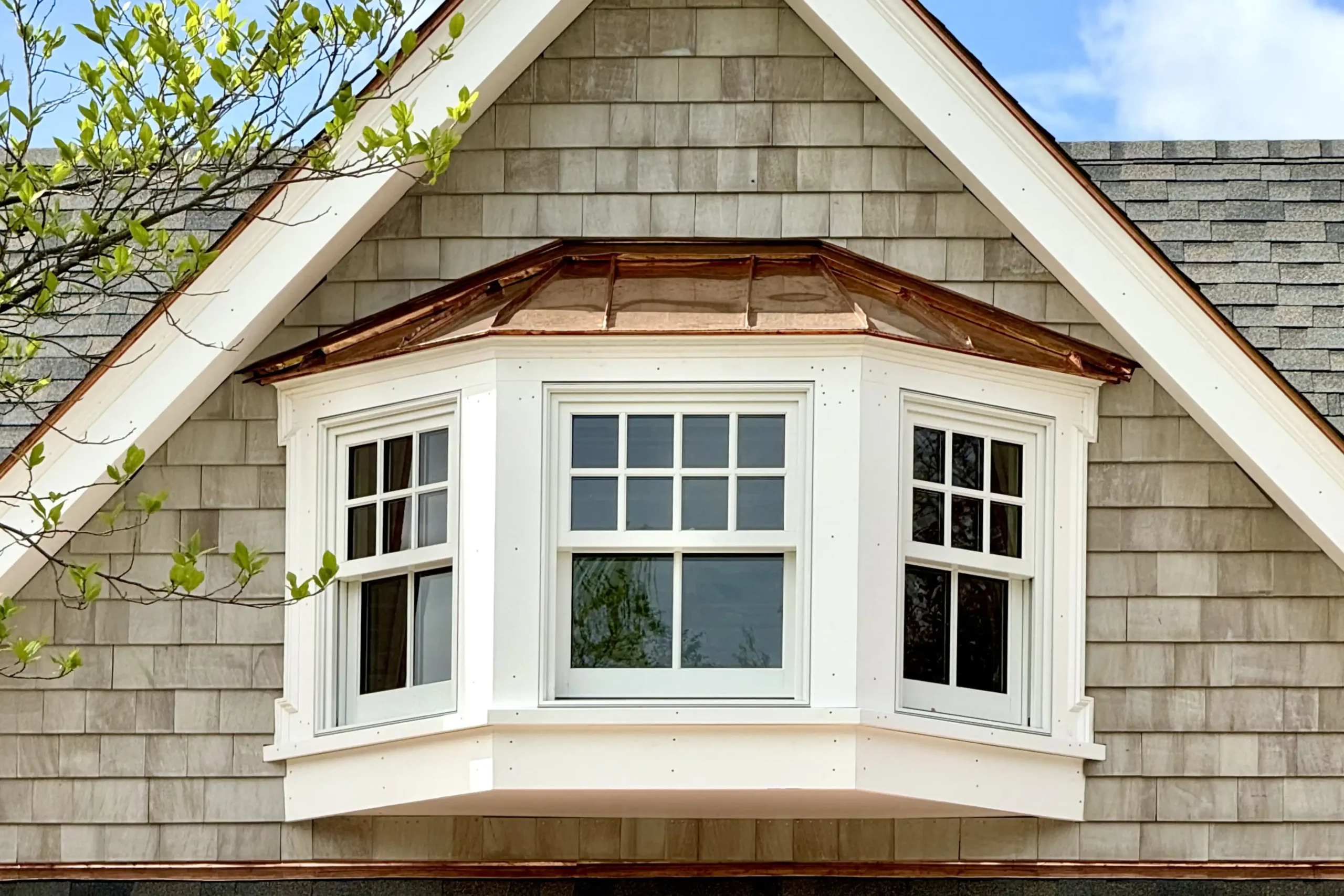 Bay and bow windows