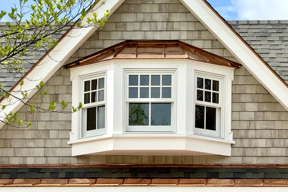 Bay and bow windows