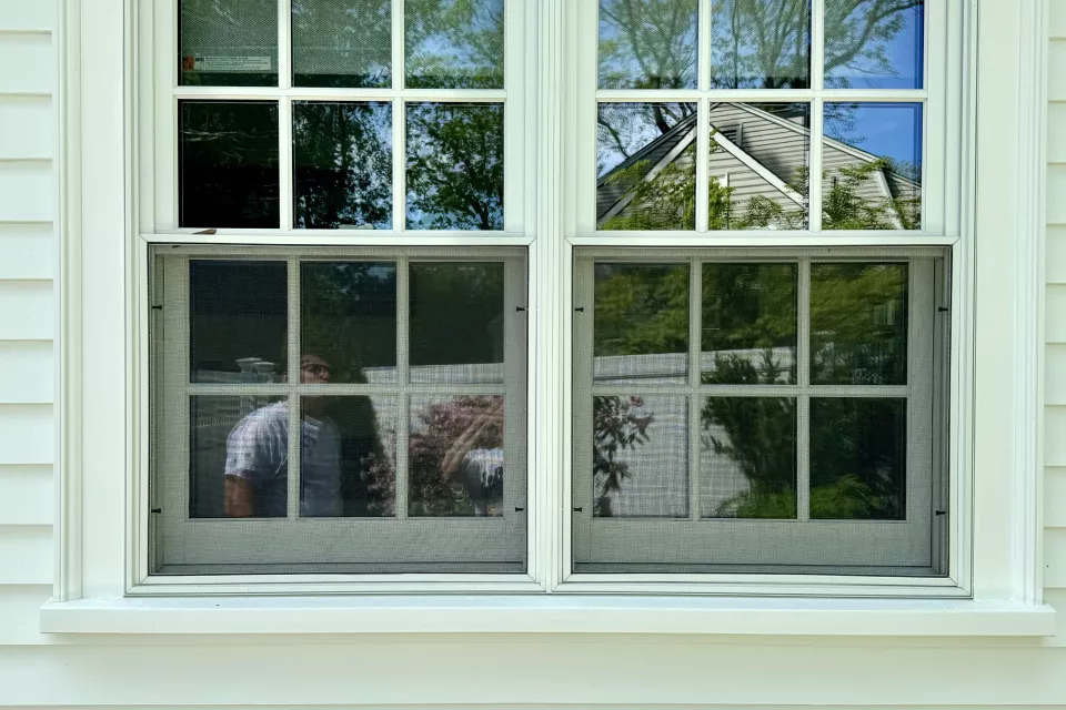 Double hung 