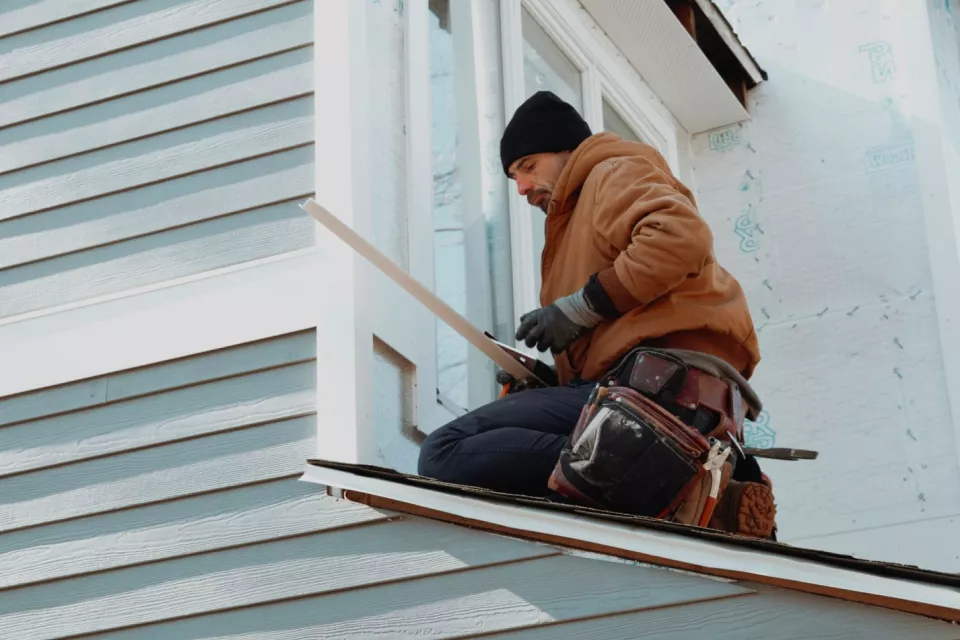 Exterior siding painting