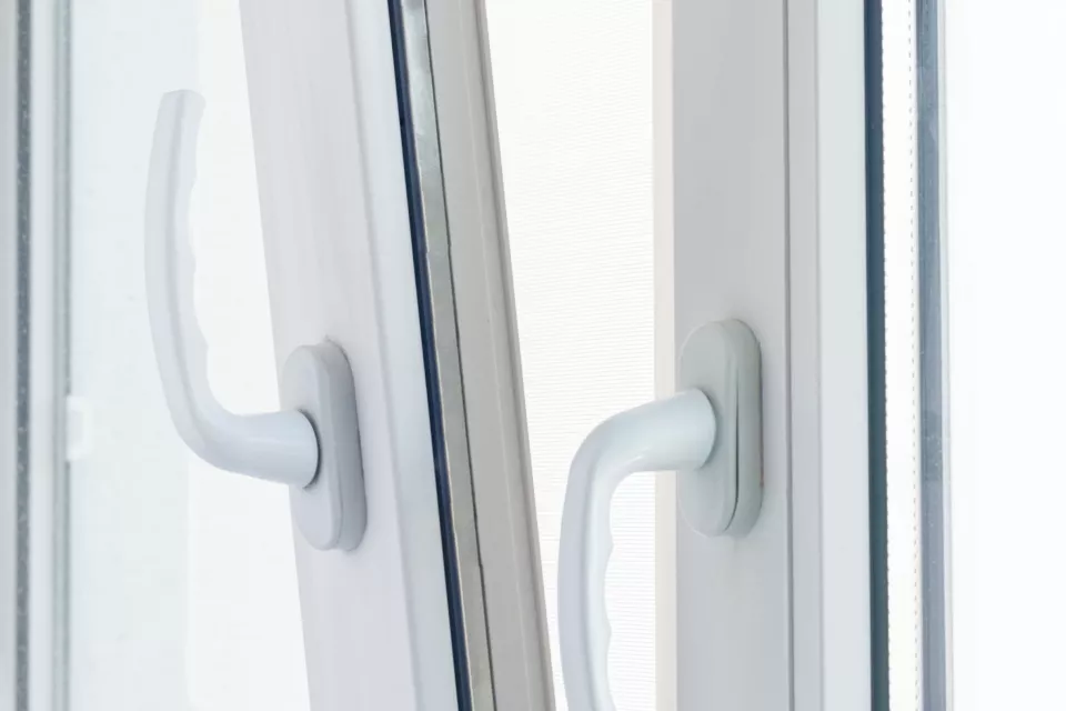 Vinyl windows