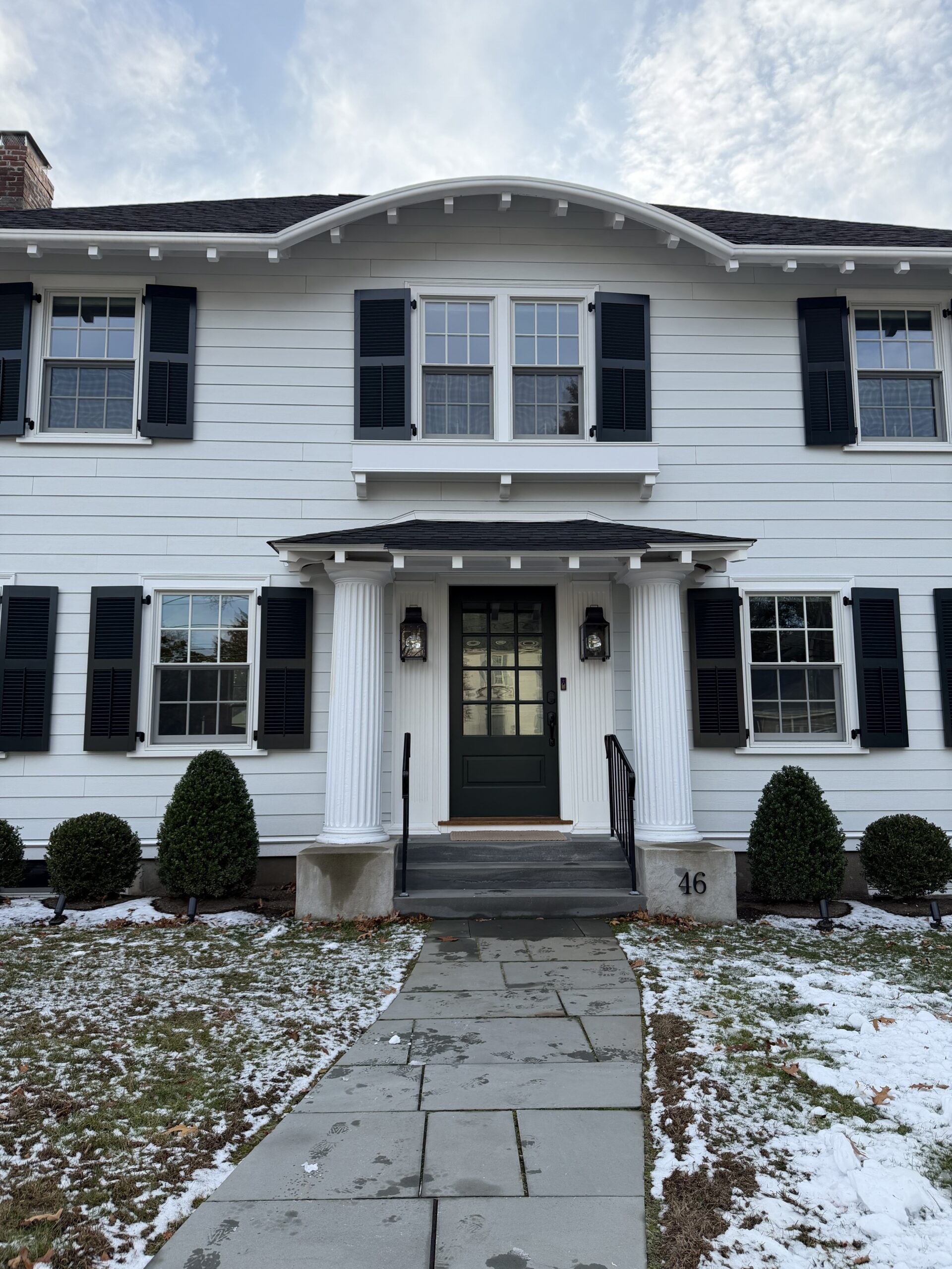 Newton historic home with Andersen 400 Series windows and James Hardie siding