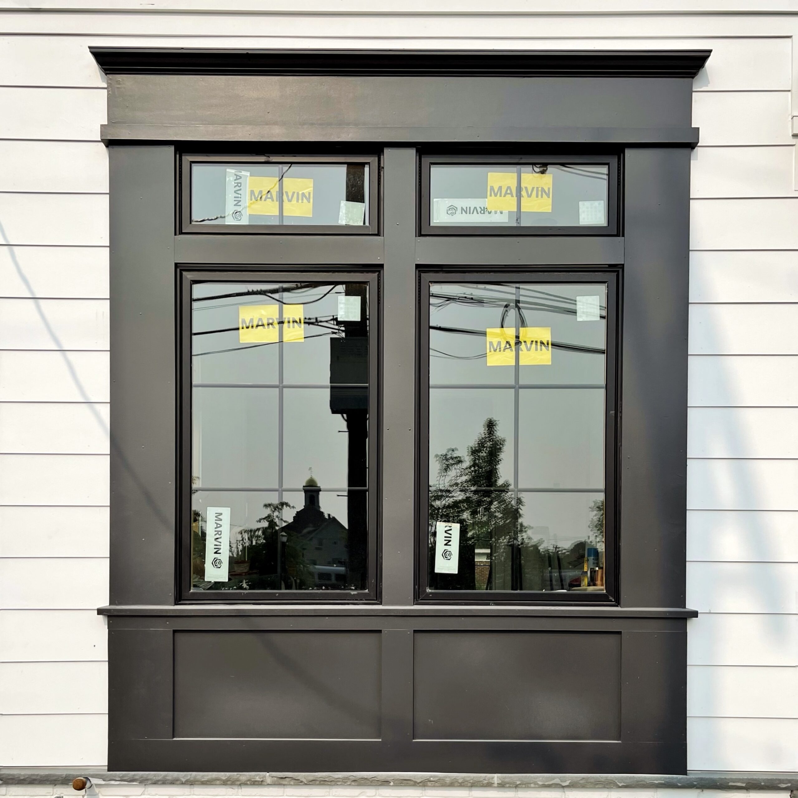 Dark bronze fiberglass windows